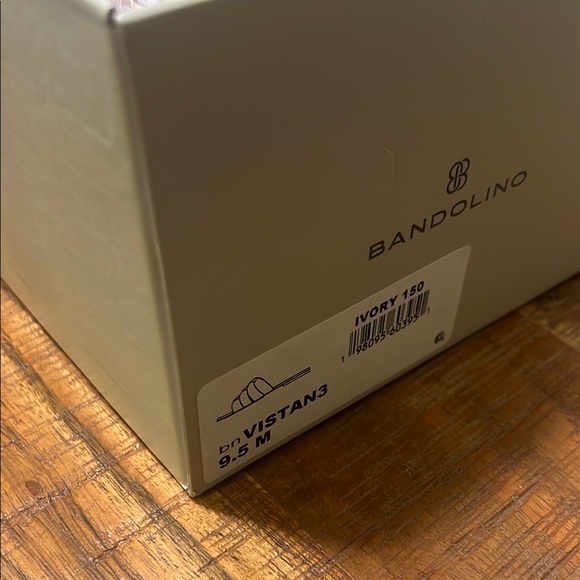 Bandolino Women's Cream Slide Sandals, Women’s 9.5 - Picture 5 of 5